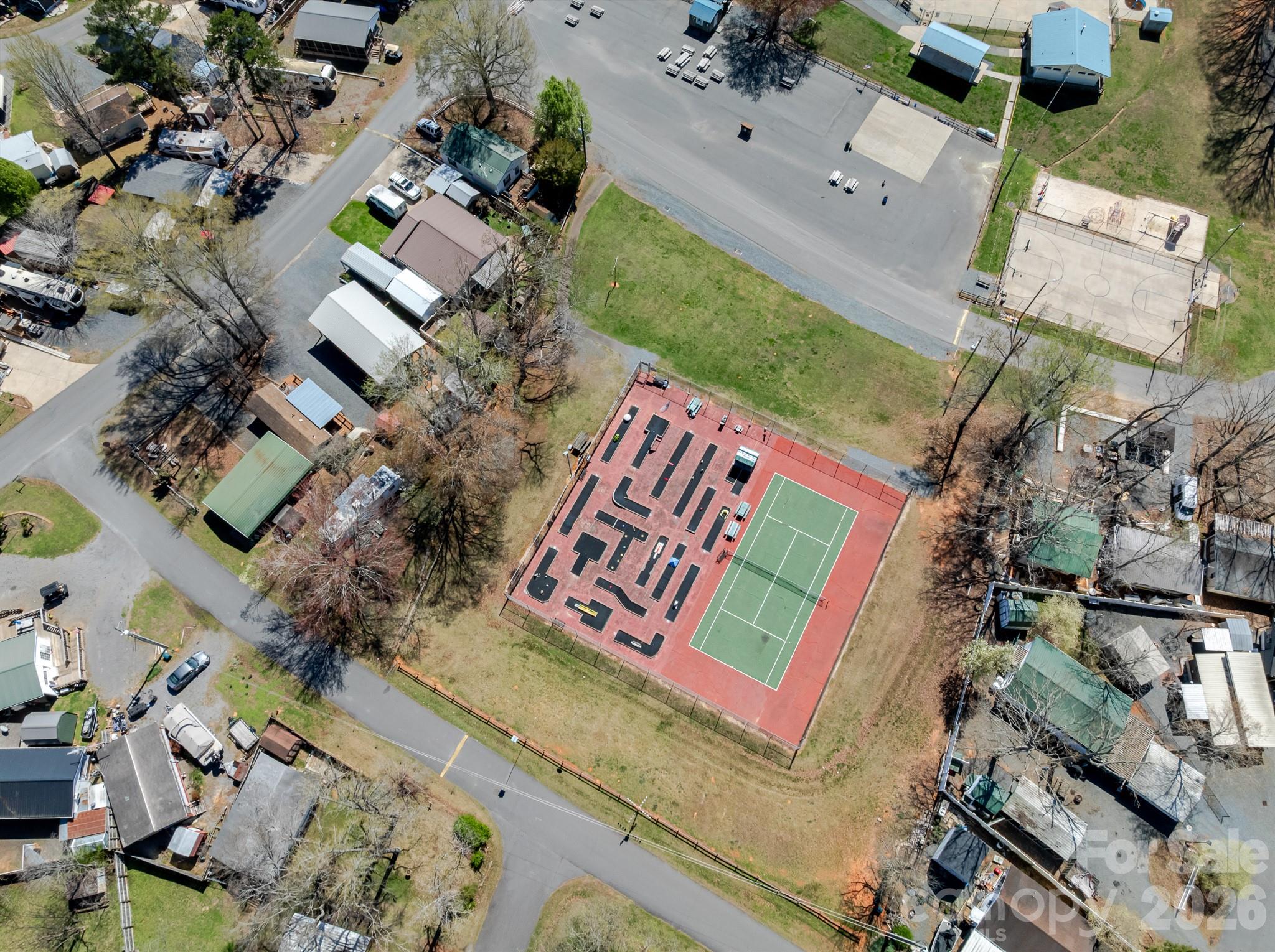 Twin Harbor - Residential