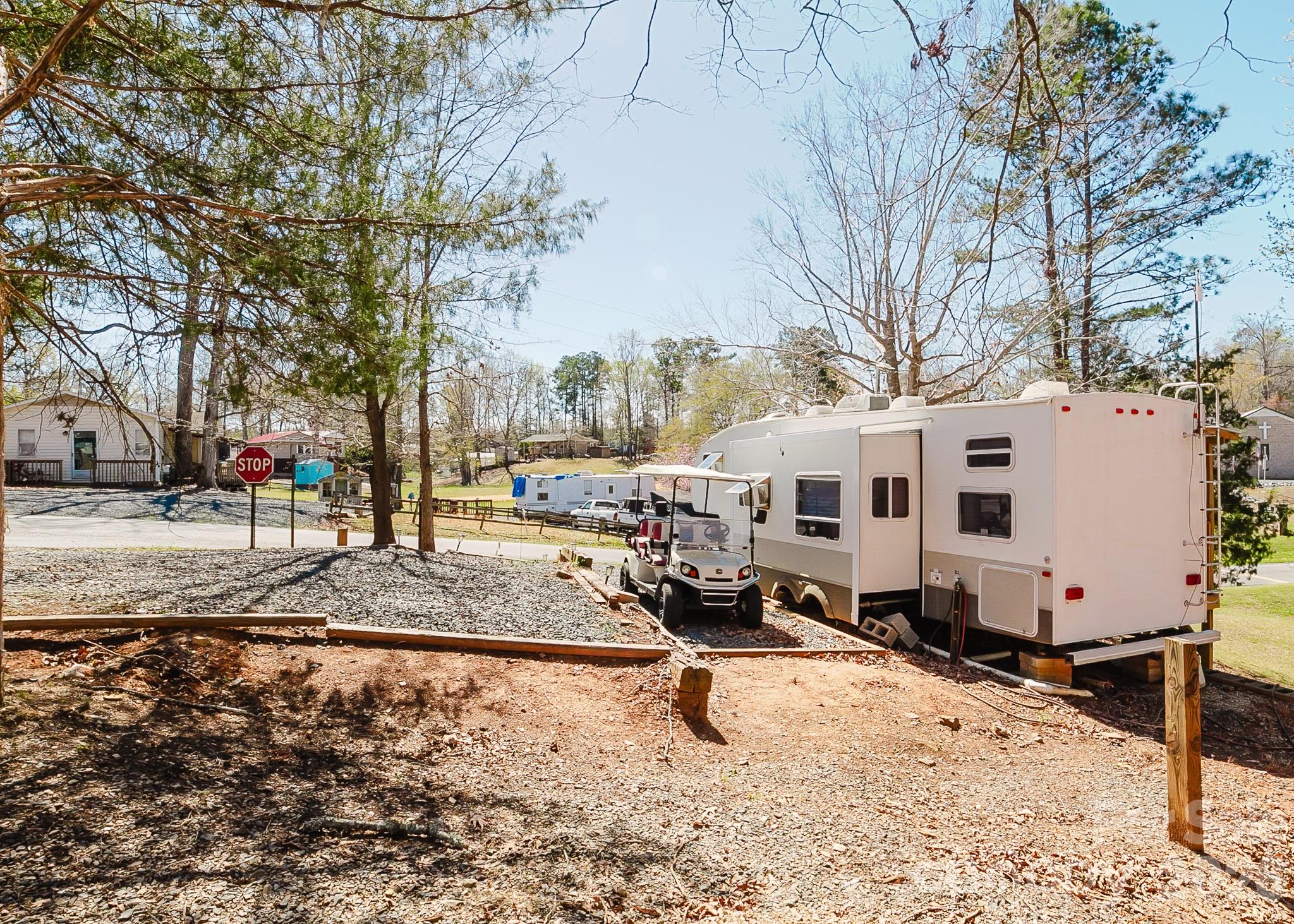 Twin Harbor - Residential