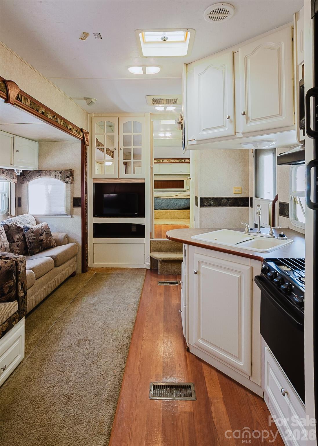 Twin Harbor - Residential