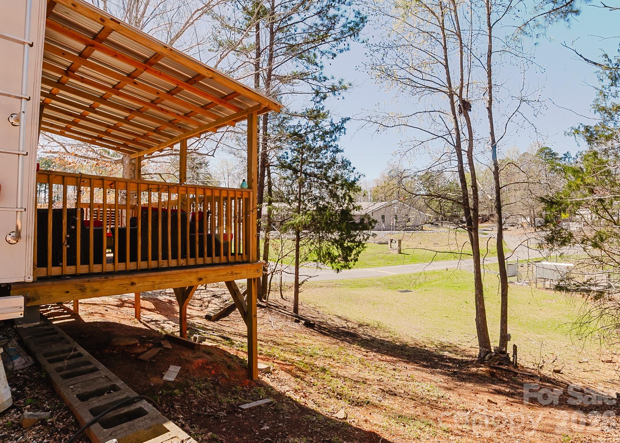 Twin Harbor - Residential