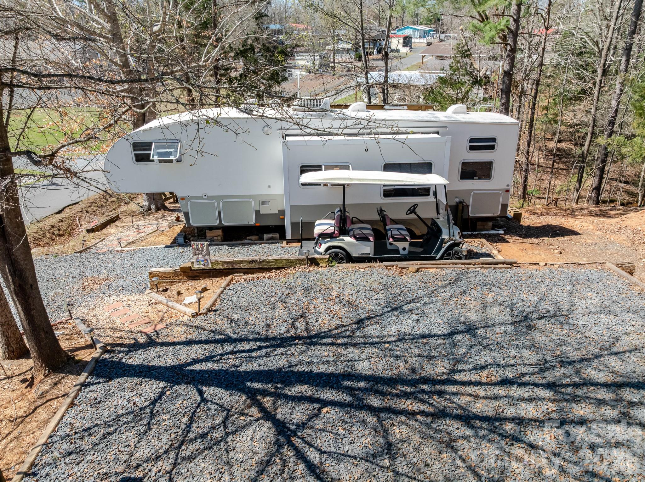 Twin Harbor - Residential