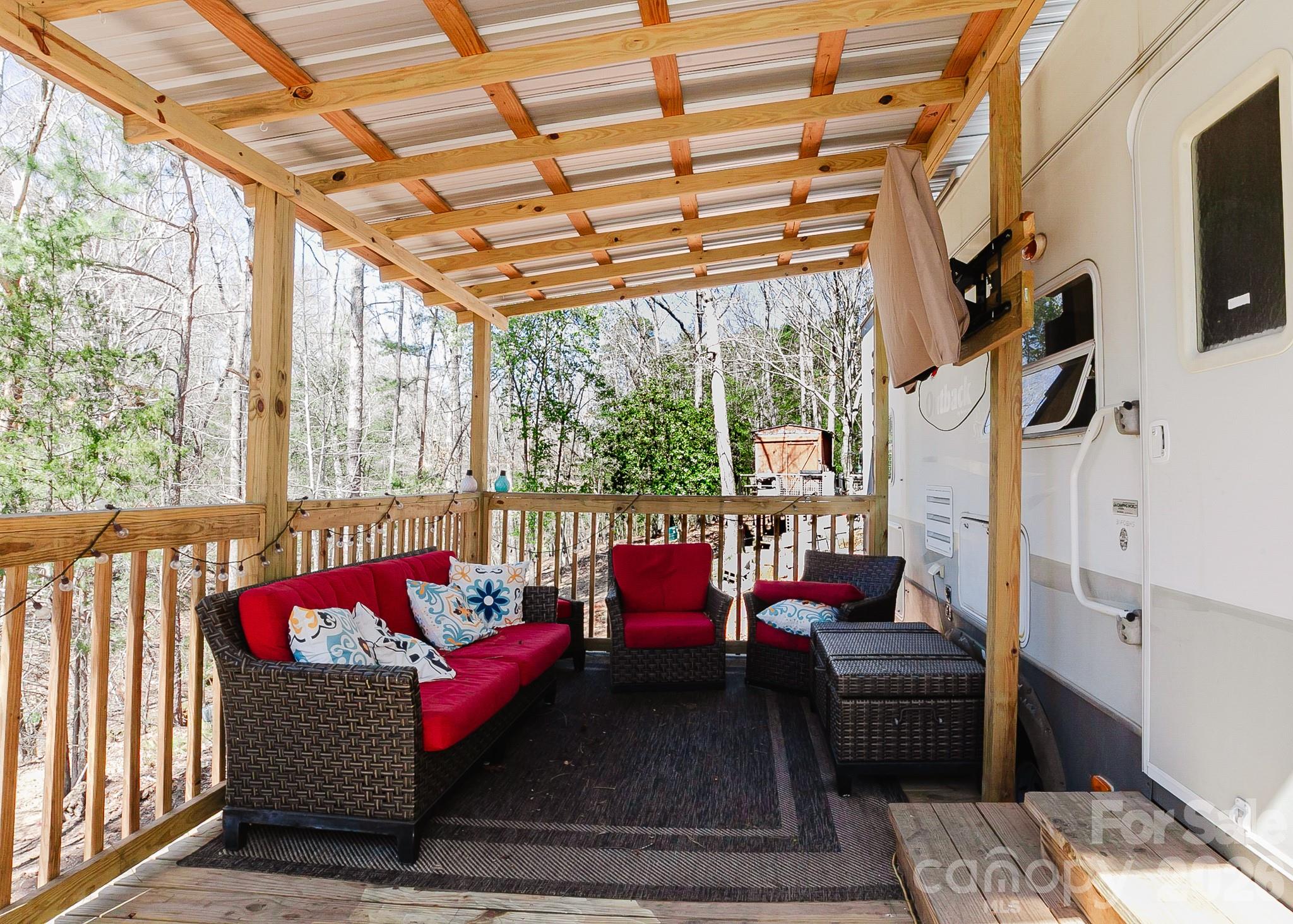 Twin Harbor - Residential