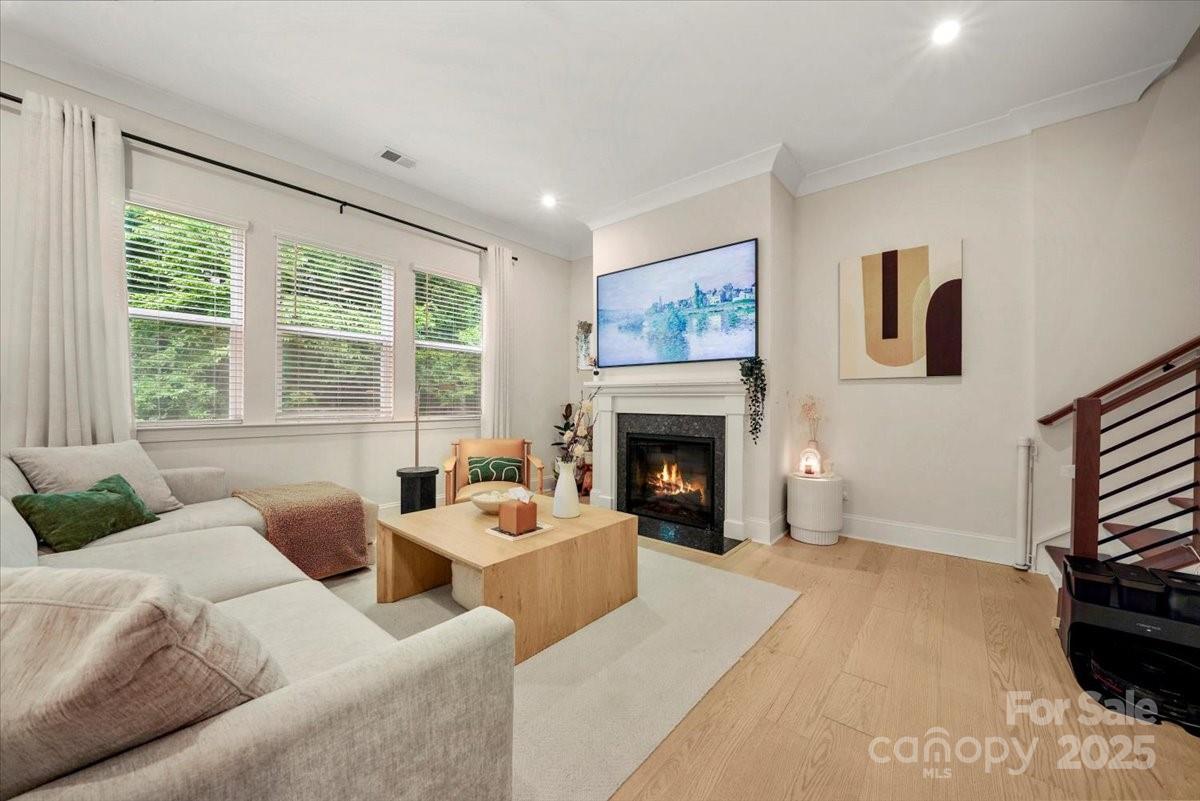 5021 Catterick Court