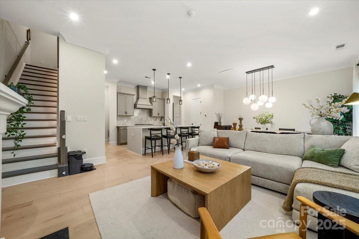 5021 Catterick Court