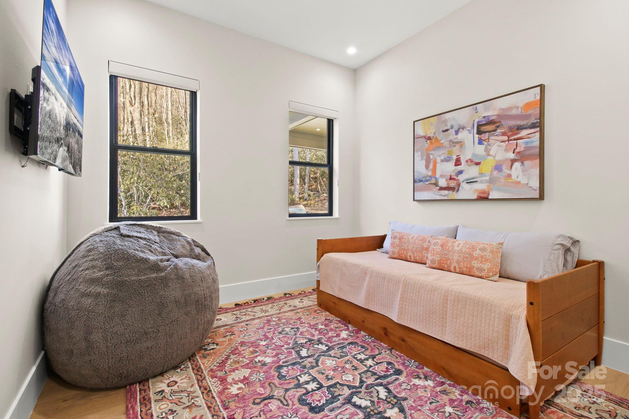 Boone, North Carolina 28607, United States, 4 Bedrooms Bedrooms, ,4 BathroomsBathrooms,Residential,Active,56061