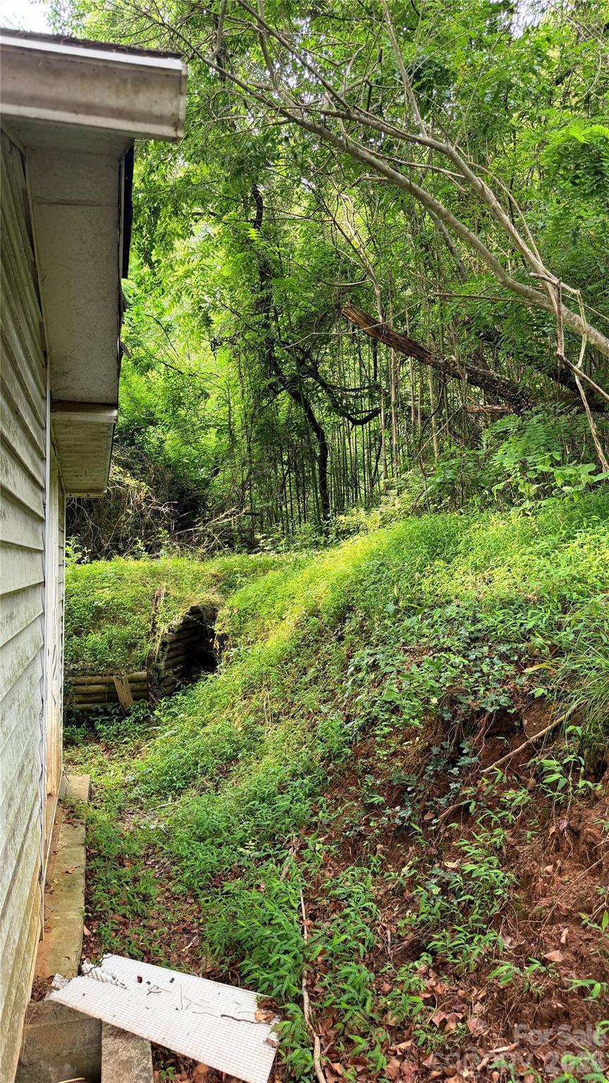 20 Utopia Road