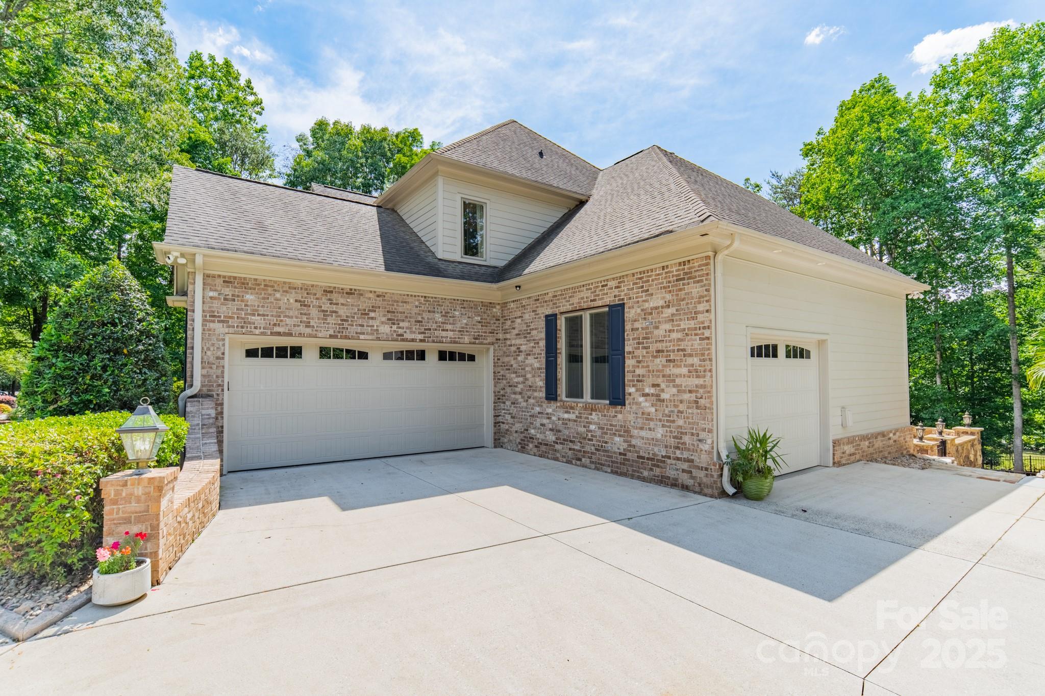 123 Archbell Point Lane 332