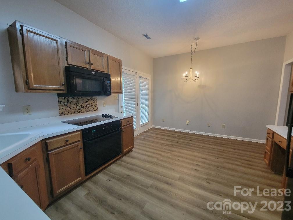 Thornhill - Residential Lease