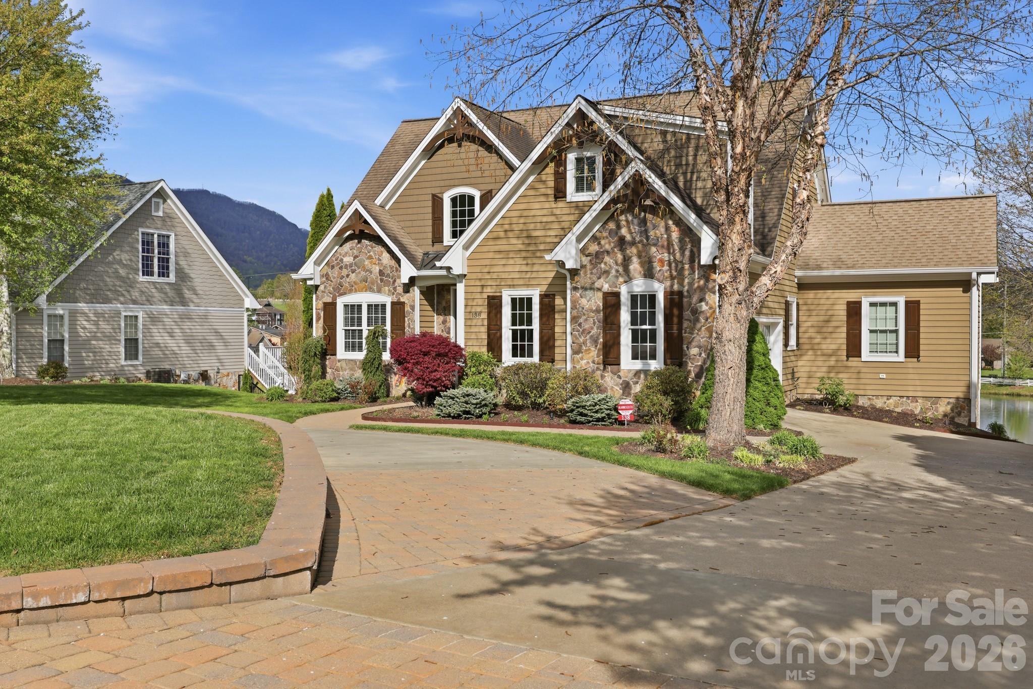 138 Turnberry Court 9