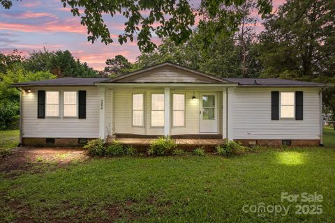 200 Southwood Park Road Mooresville NC 28117