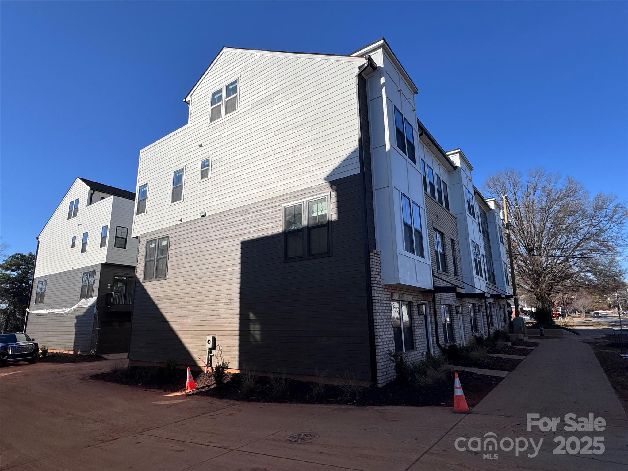 6012 Old Pineville Road 15