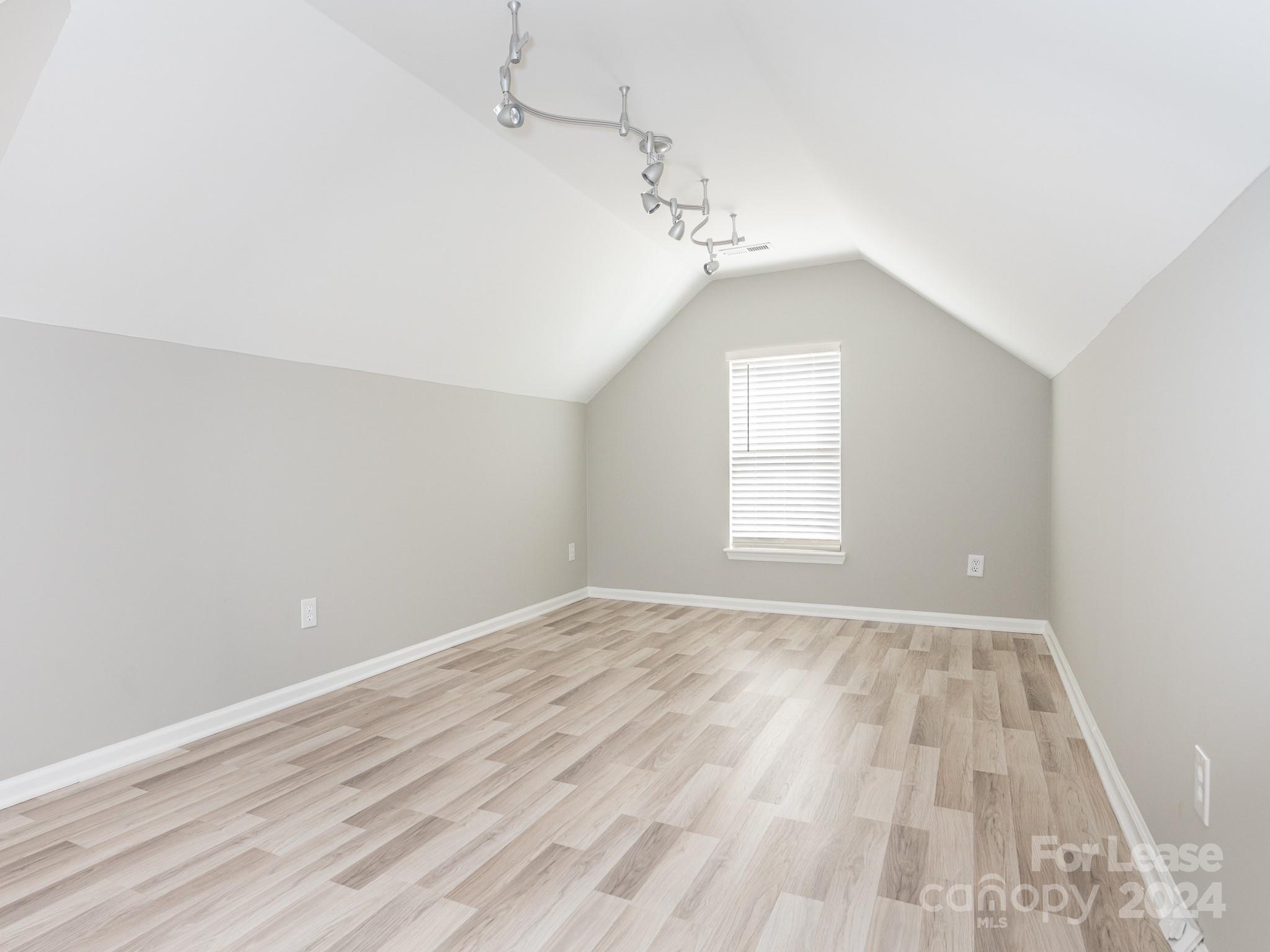 Thornhill - Residential Lease