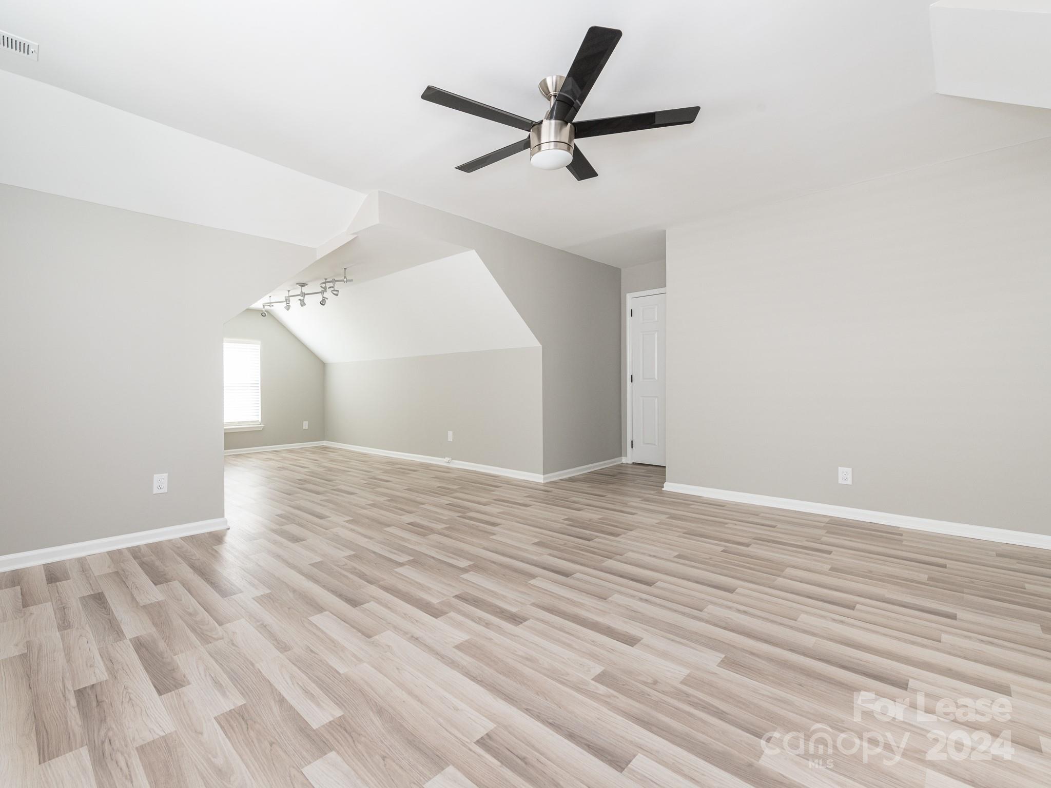 Thornhill - Residential Lease