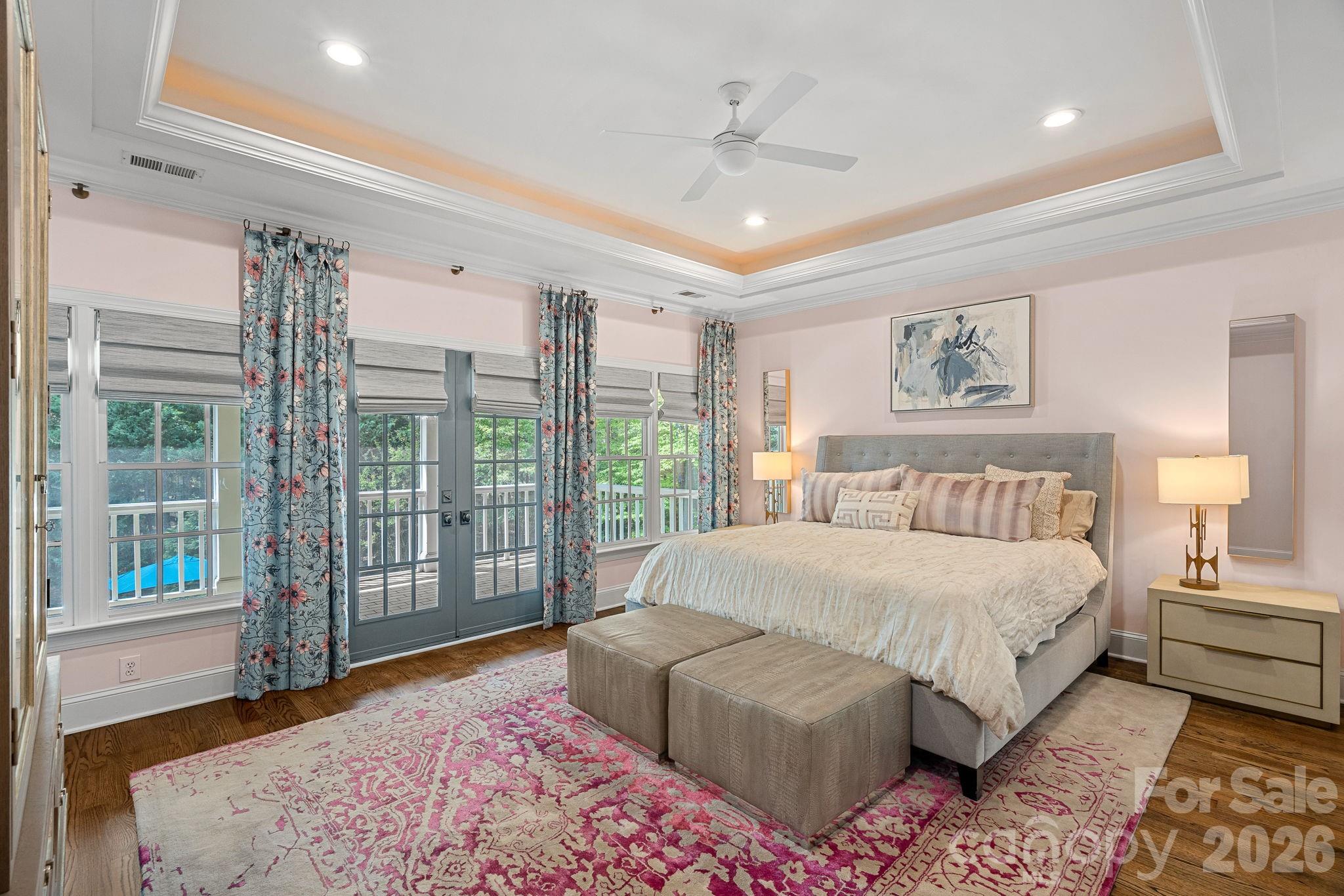 The Peninsula - Residential