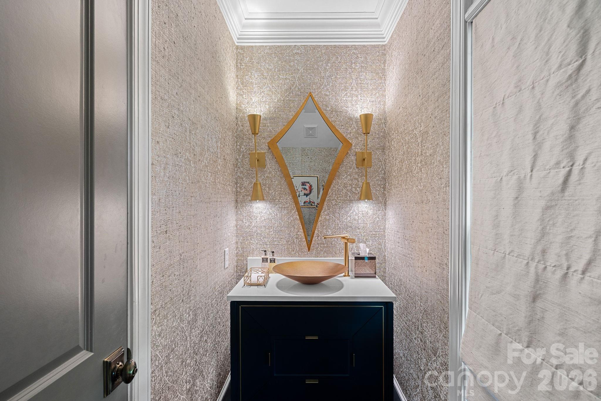 The Peninsula - Residential