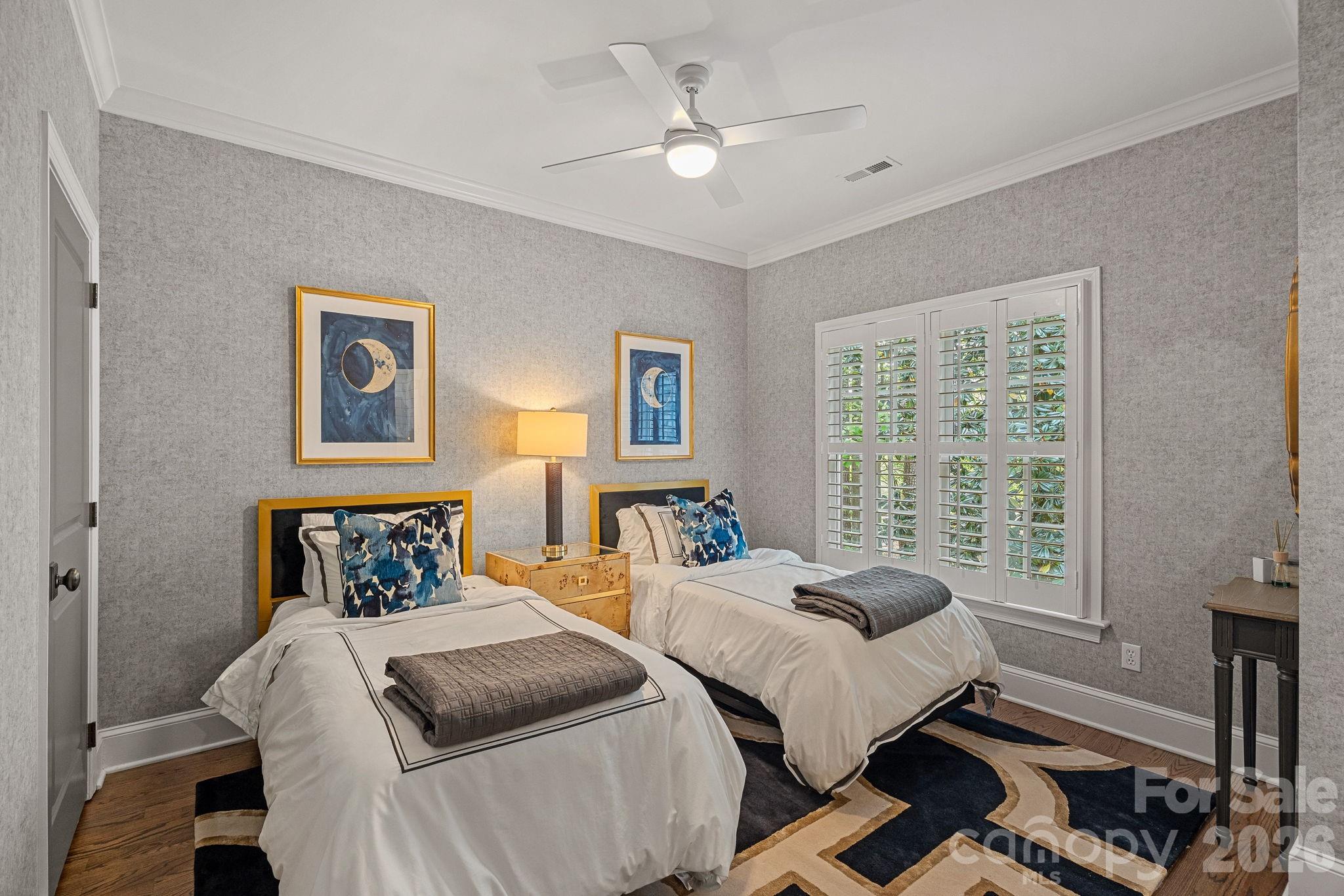 The Peninsula - Residential