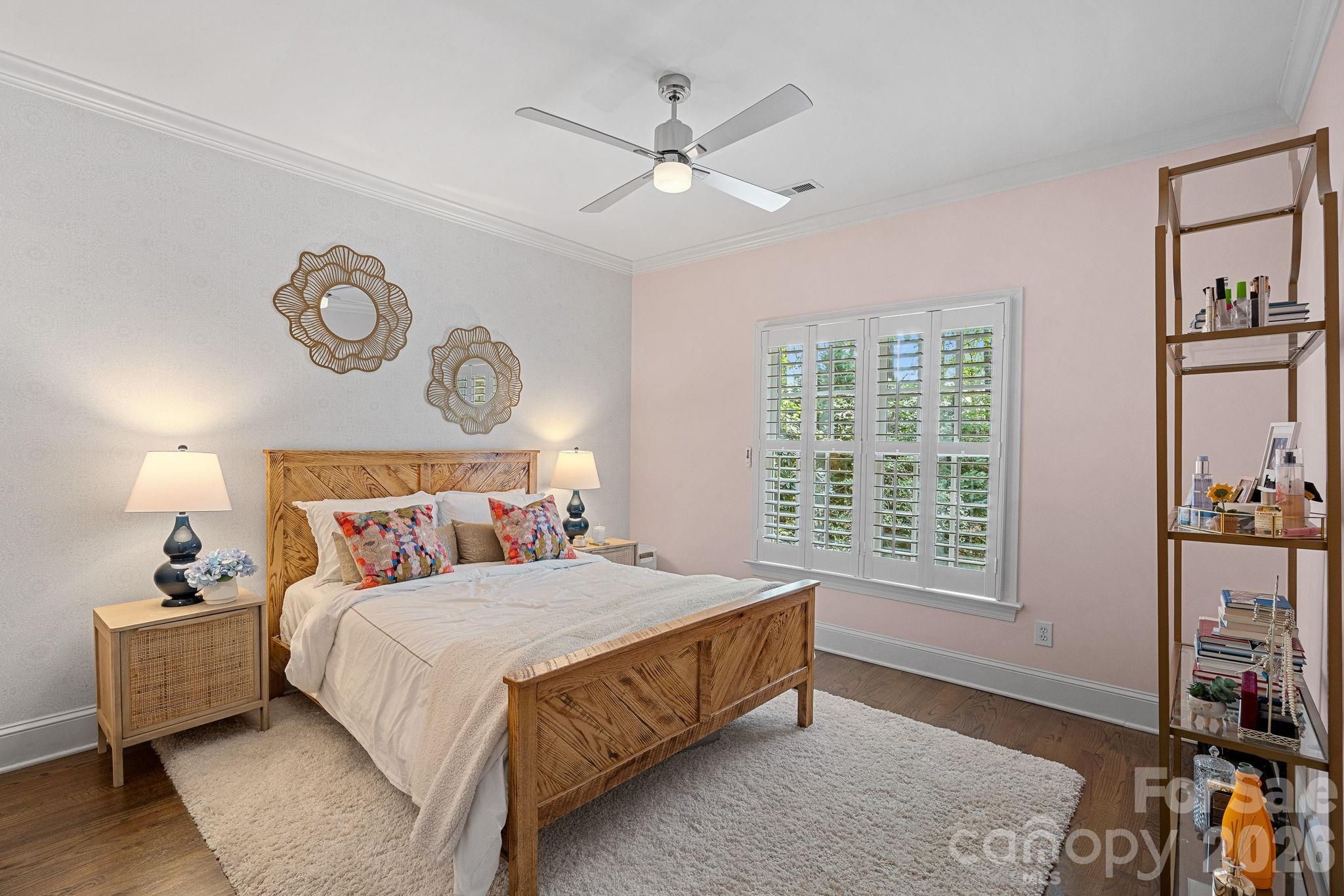 The Peninsula - Residential