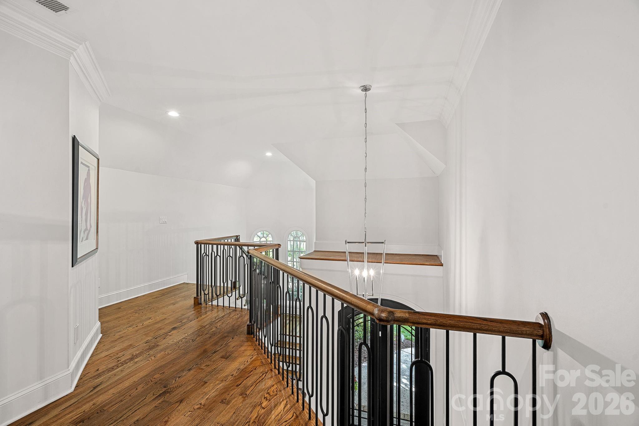 The Peninsula - Residential