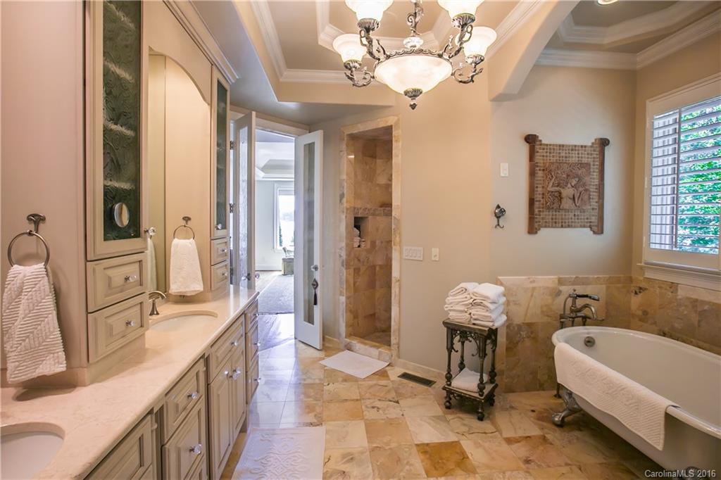 Lincoln Forest - Residential