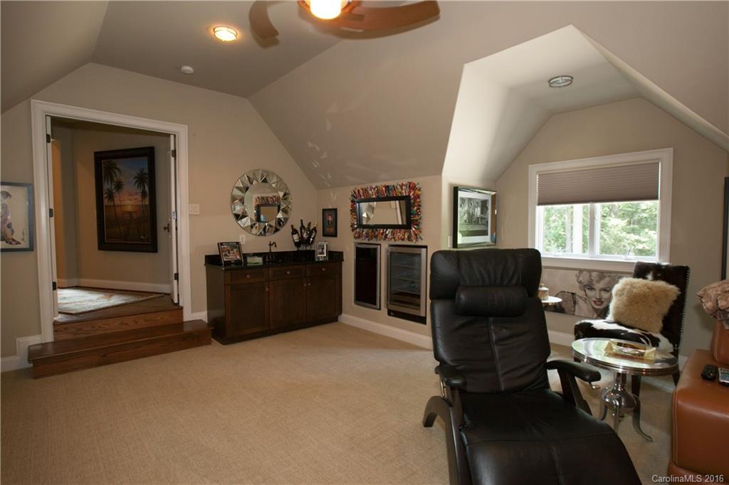 Lincoln Forest - Residential