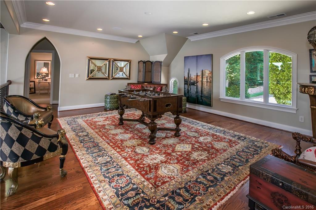 Lincoln Forest - Residential