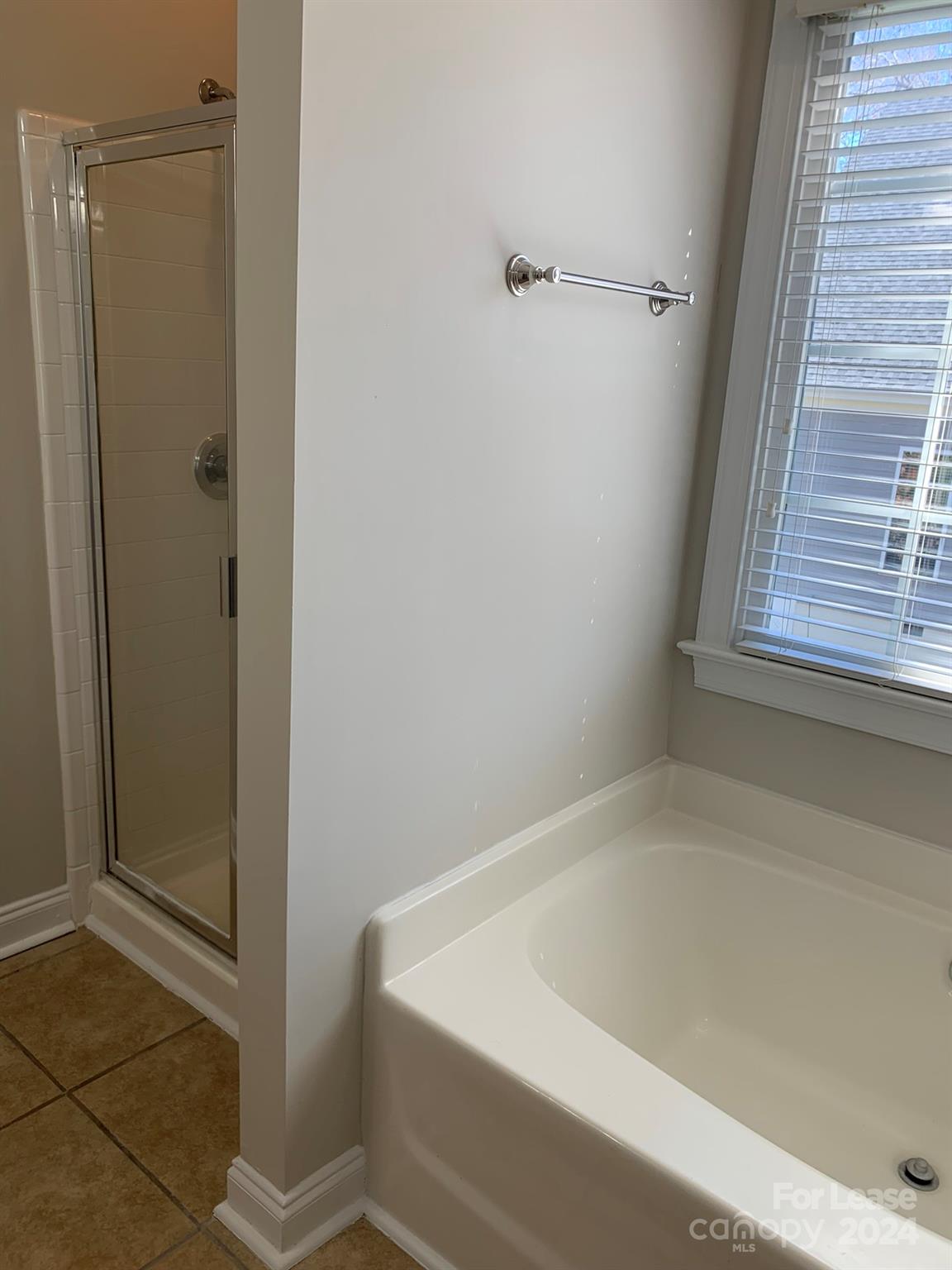 The Oaks On Providence - Residential Lease