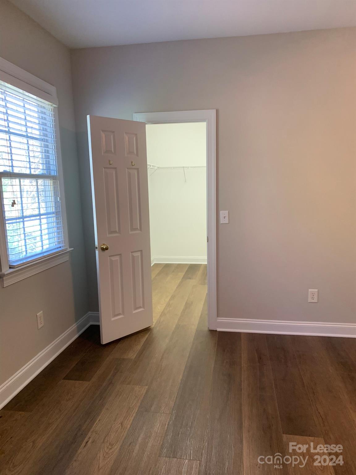 The Oaks On Providence - Residential Lease