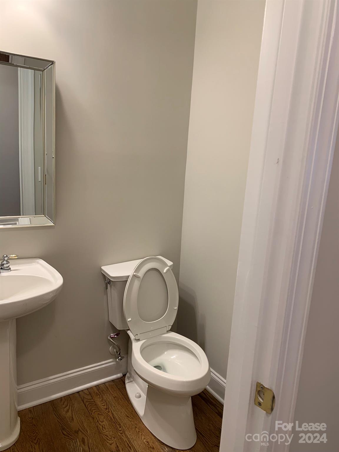 The Oaks On Providence - Residential Lease