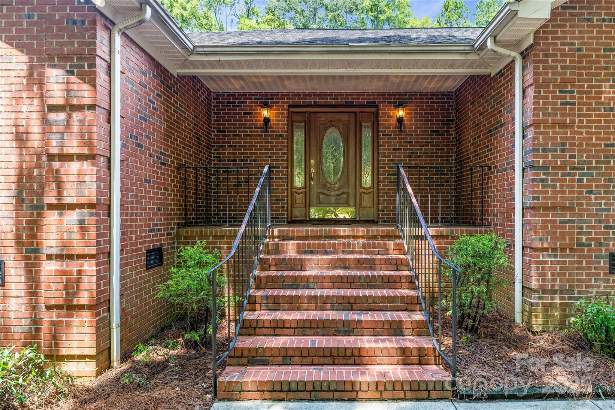 2950 Glenstone Drive