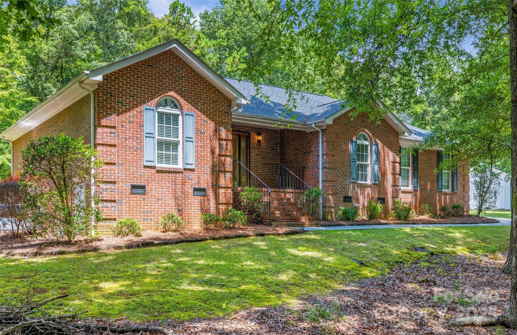 2950 Glenstone Drive