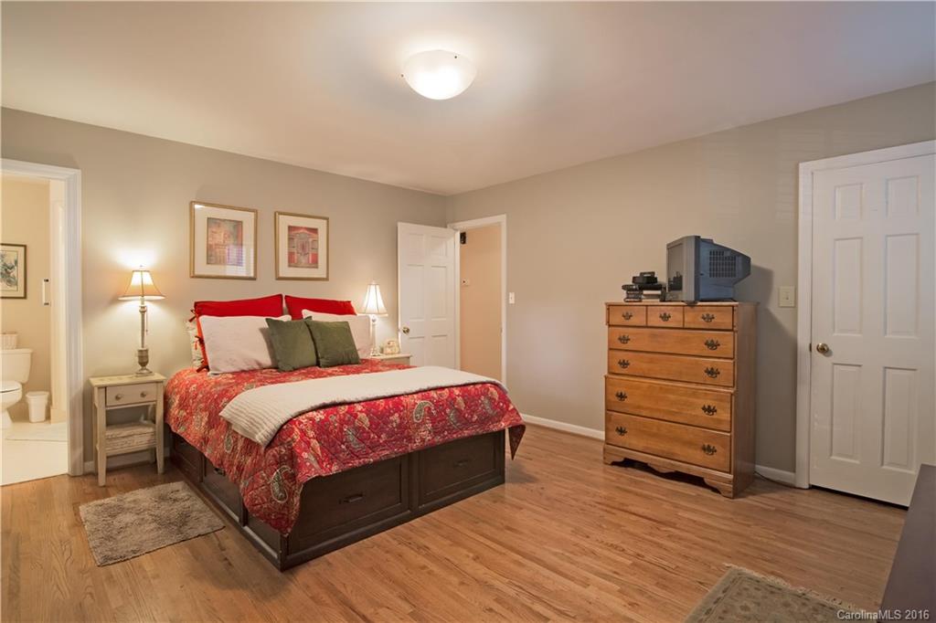 Beverly Woods - Residential