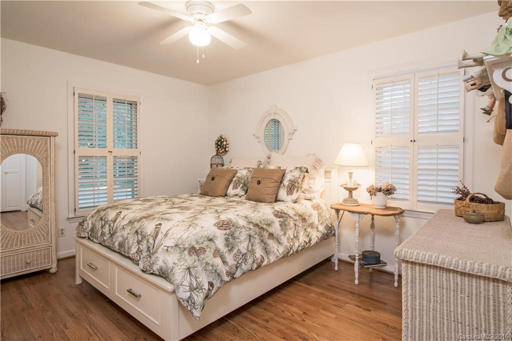 Beverly Woods - Residential