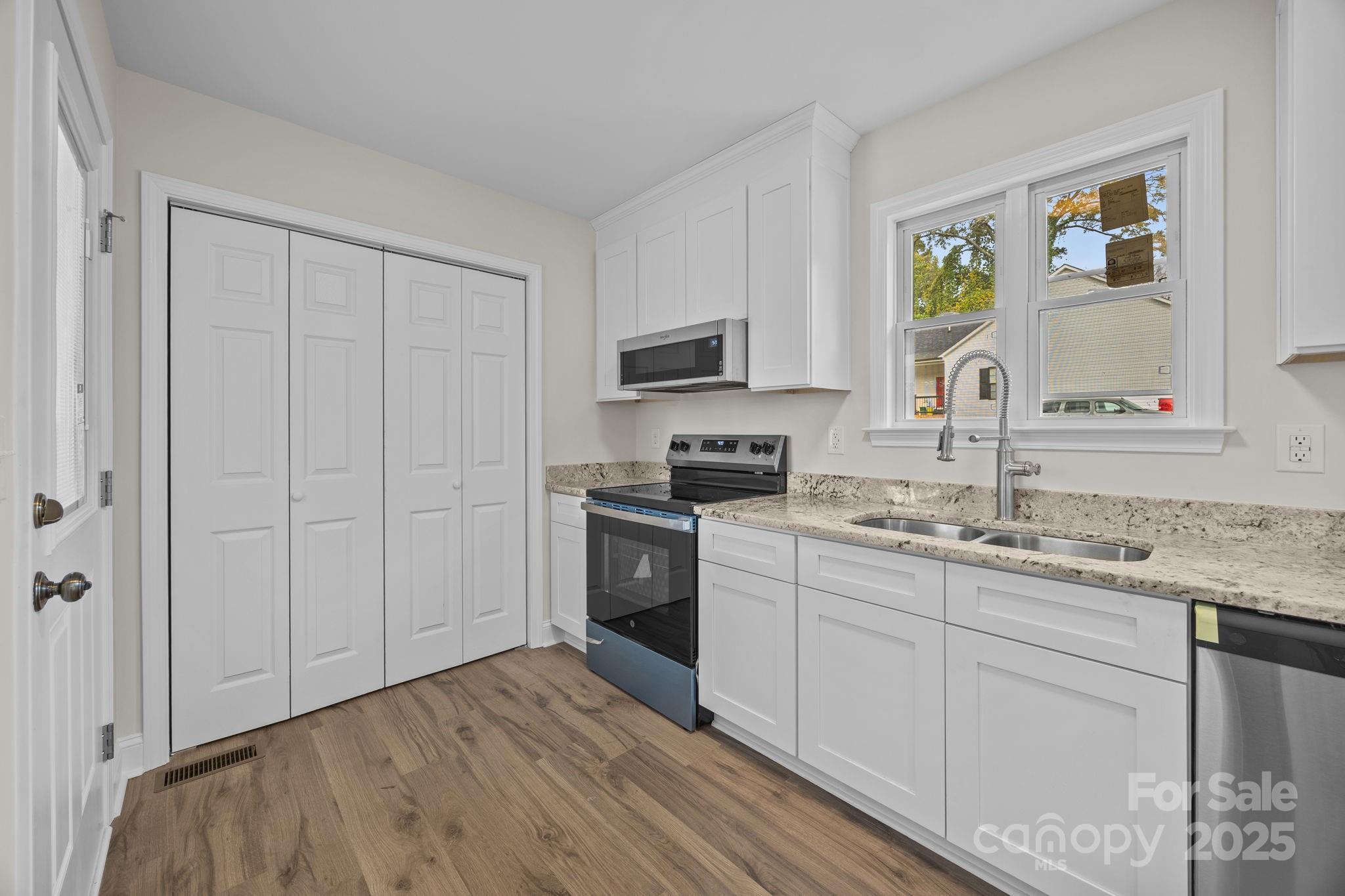 Sedgefield Acres - Residential