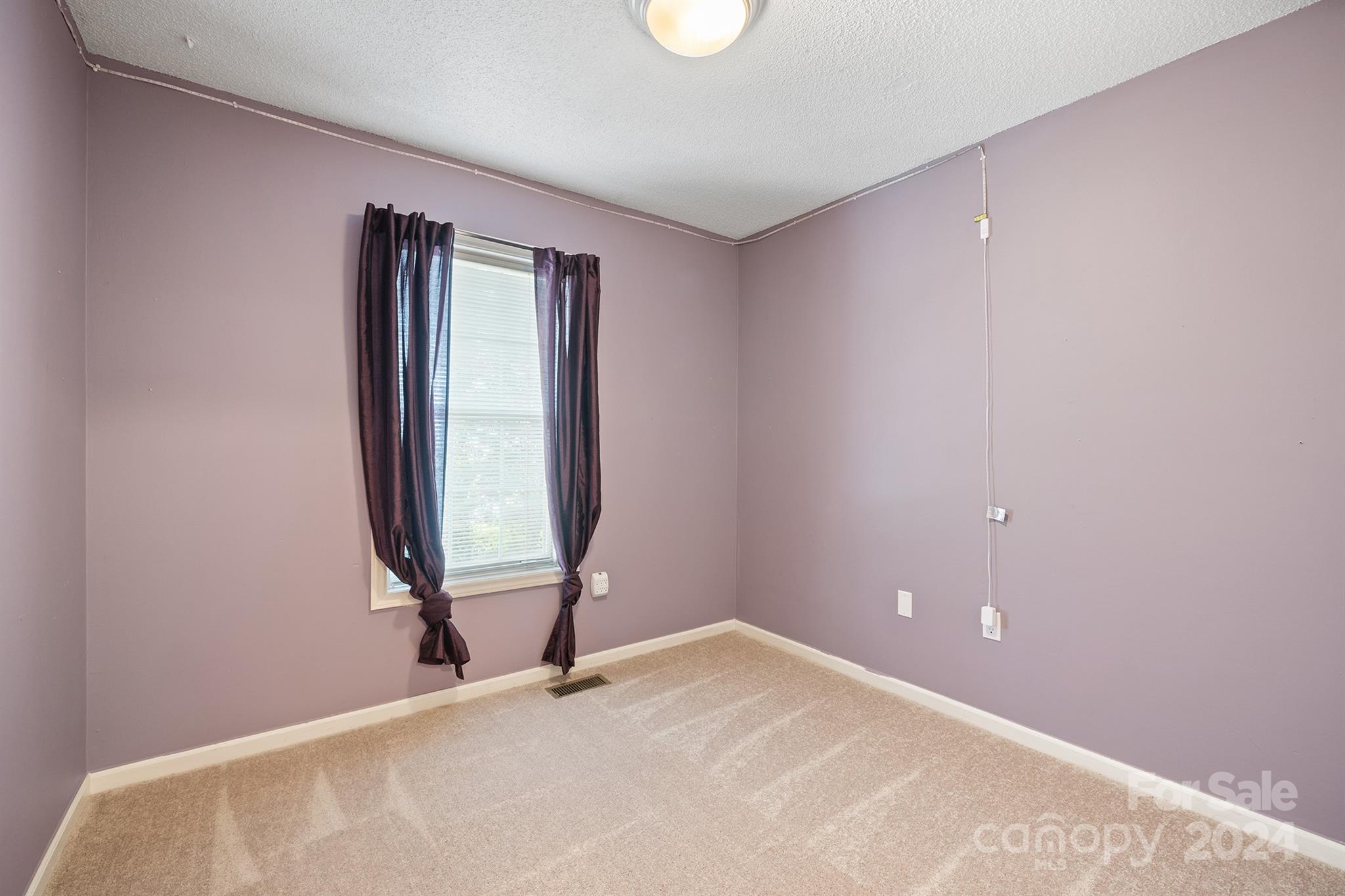 Manor Lake - Residential