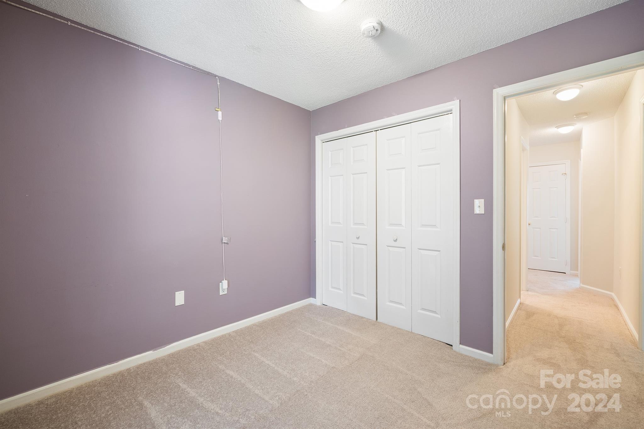 Manor Lake - Residential