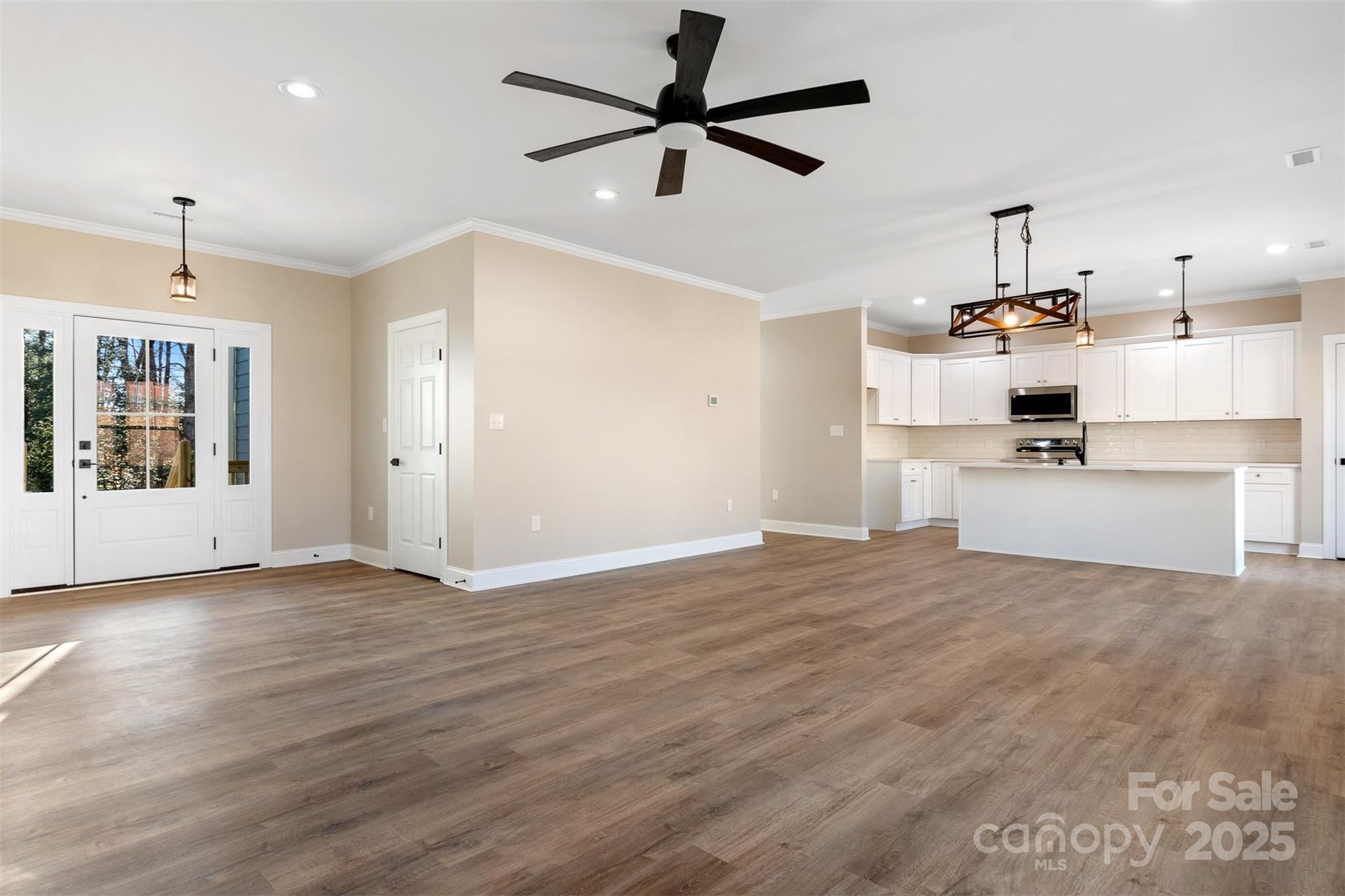 9181 Cherokee Drive