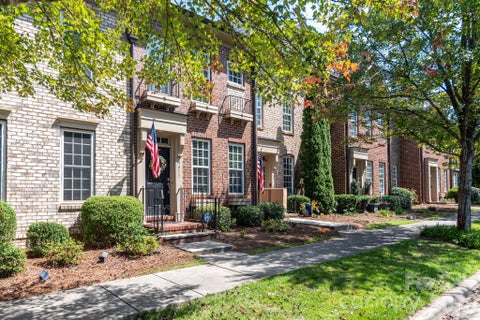 Photo of 19911 Lamp Lighters Way, Cornelius, NC 28031 (MLS # 4422765)