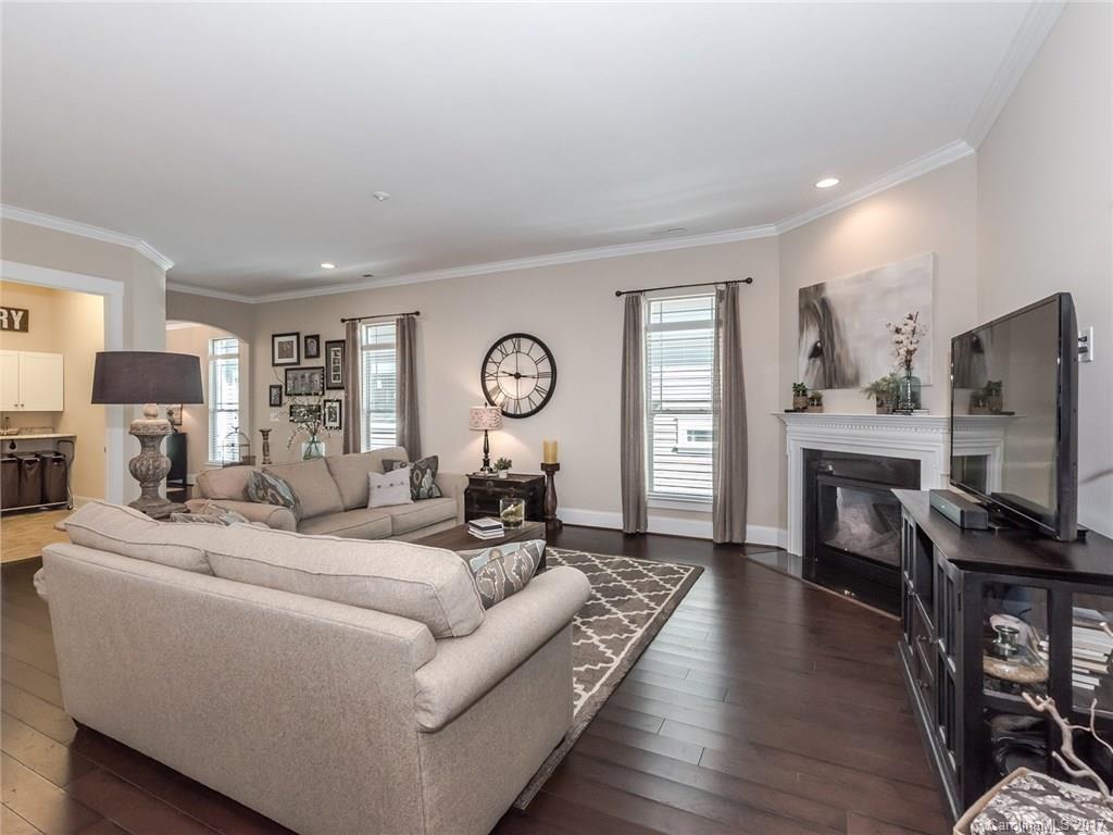 Riverwalk - Residential