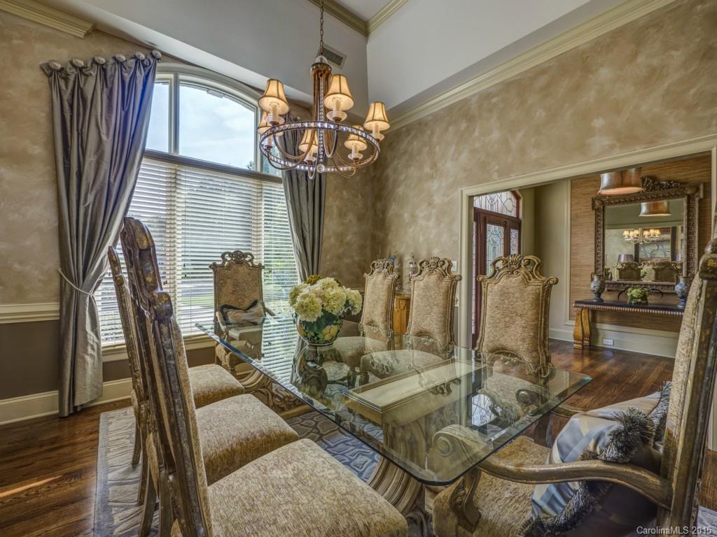 The Peninsula - Residential