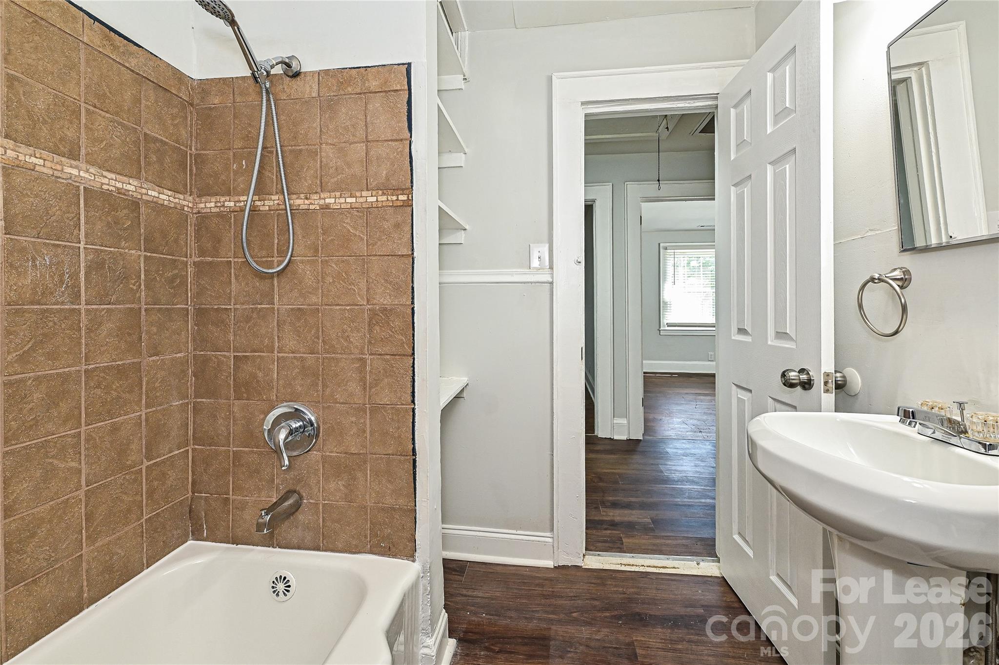 Graham Heights - Residential Lease