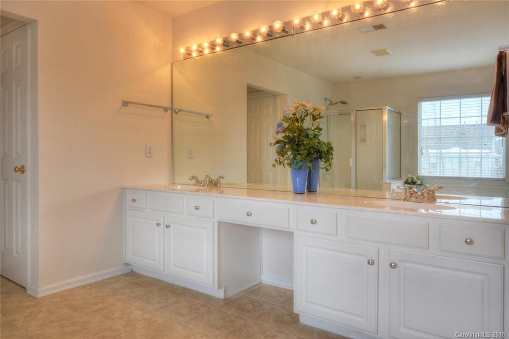 Victoria Bay - Residential