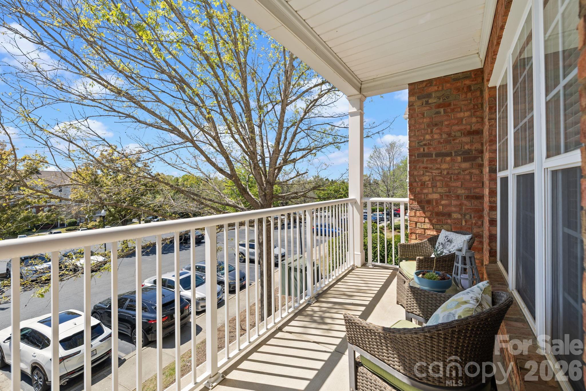 Belle Vista - Residential