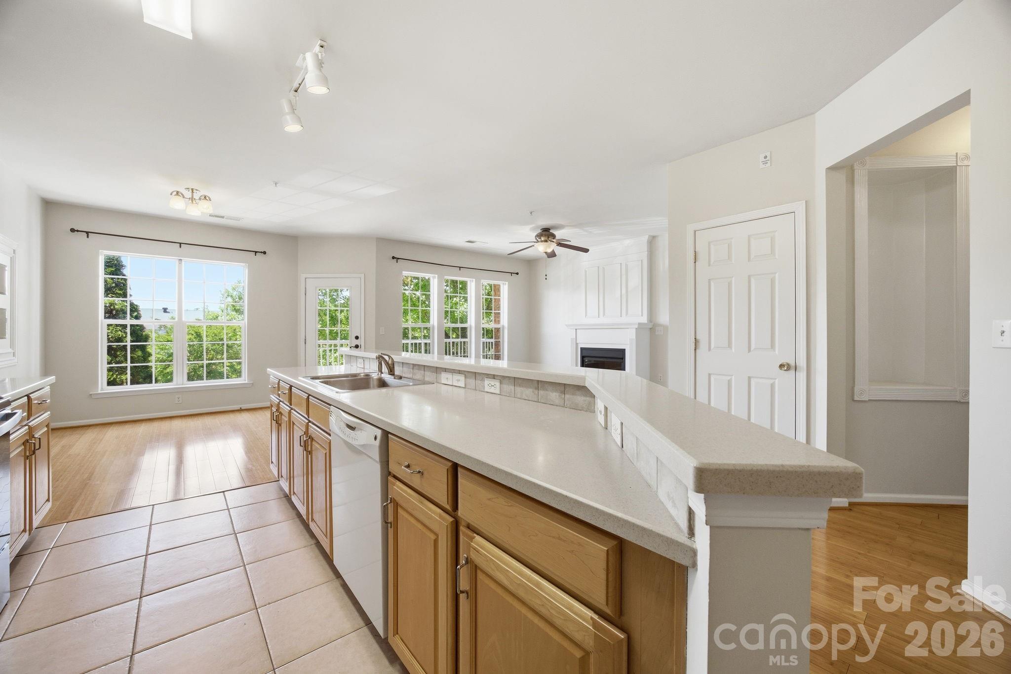 Belle Vista - Residential