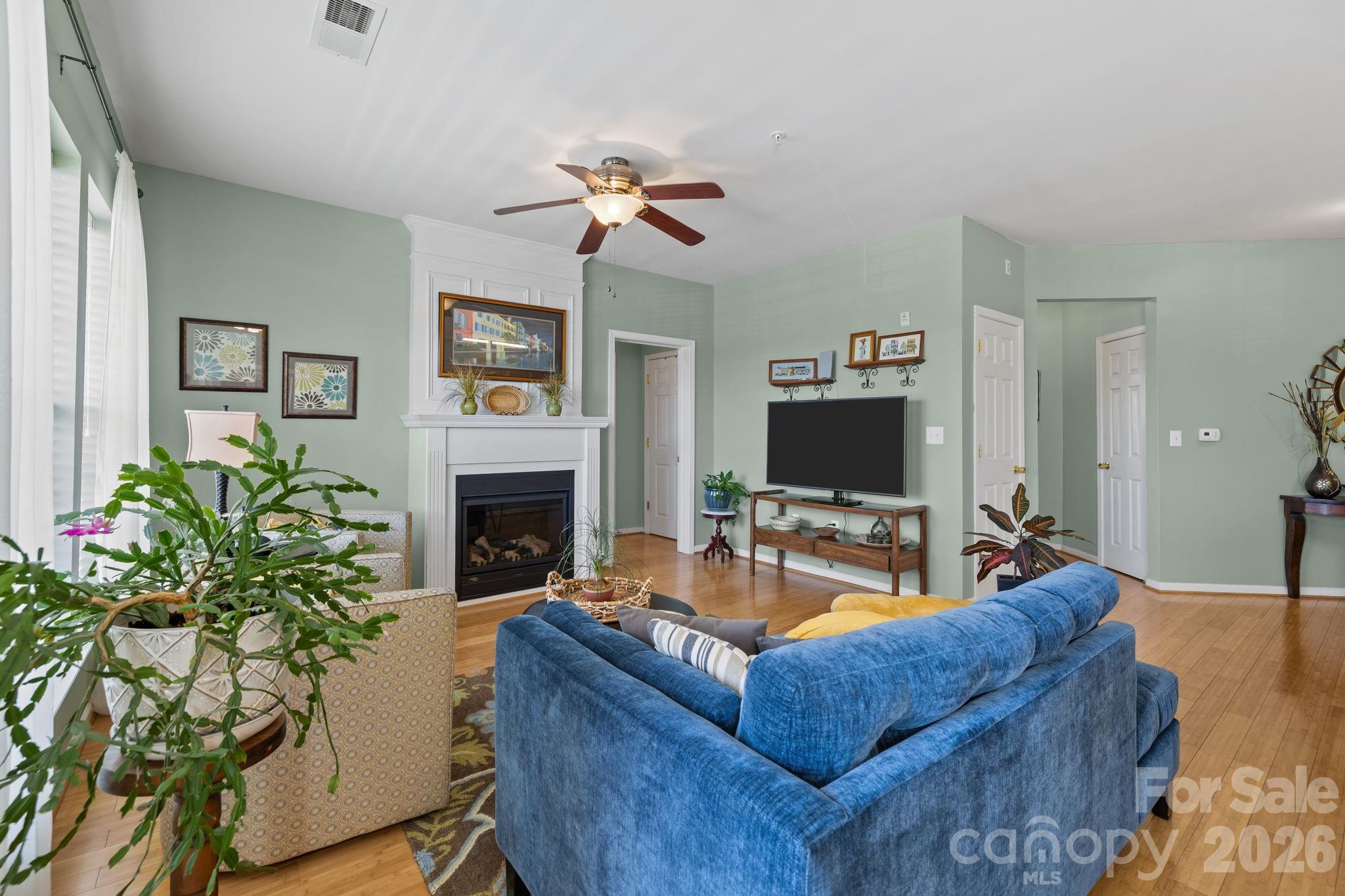 Belle Vista - Residential