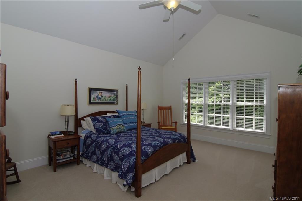 Thornton Oaks - Residential