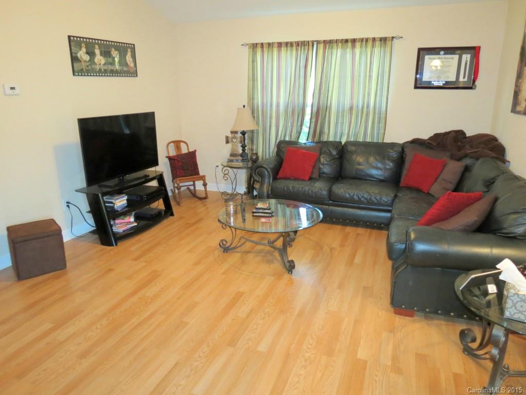 Lincoln Meadows - Residential