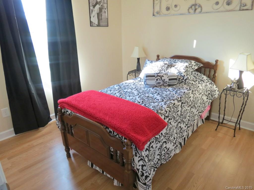 Lincoln Meadows - Residential