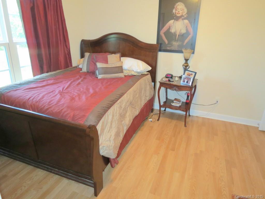 Lincoln Meadows - Residential