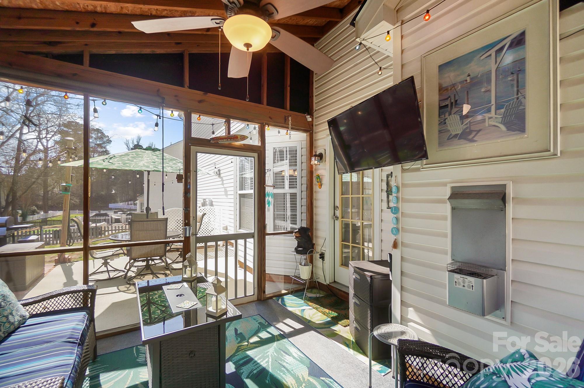 6904 Reedy Creek Road