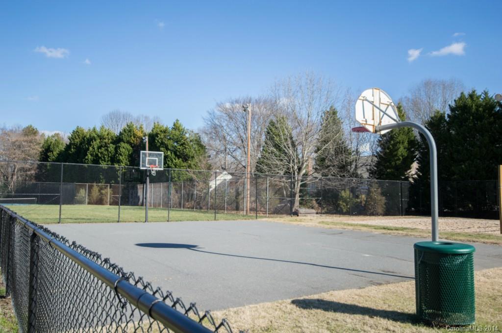 Candlewyck - Residential